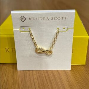 Kendra Scott Annie Gold Infinity Pendant Necklace in White Crystal NWT